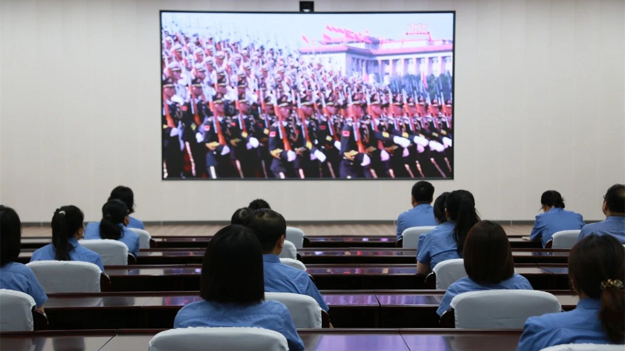 铭记历史守初心 赓续血脉砺前行——辽阳县人民检察院集中收看纪念中国人民抗日战争暨世界反法西斯战争胜利80周年大会